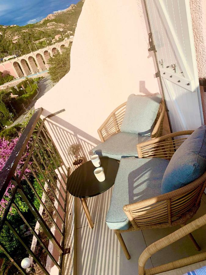 La Belle Vue-Charming Duplex Apartment With Sea View, 50 Meters From Beach And Private Parking Saint-Raphaël Dış mekan fotoğraf